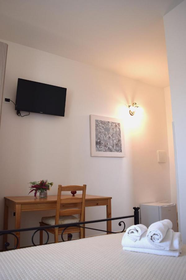 Bed and Breakfast Le Mimose Pulsano Exterior foto